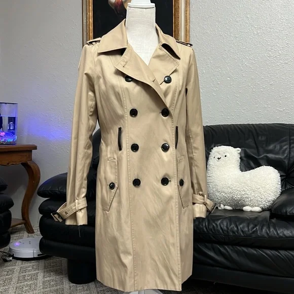 Michael Kors trench coat - Picture 3 of 5